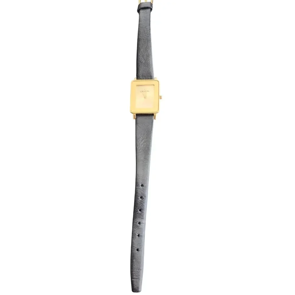 Croton Ladies Watch Gold Tone Tank styled Classic Elegant‎ Timeless New Battery
